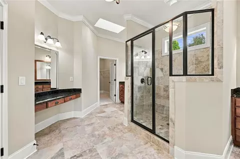 Bath - 318 Lakeside Trce, Canton, GA 30115 photo 4 of 6