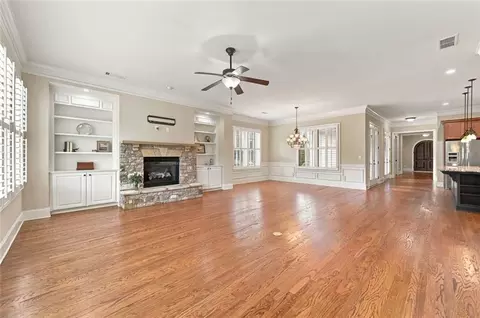 Living - 318 Lakeside Trce, Canton, GA 30115 photo 2 of 6