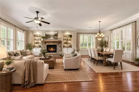 Living - 318 Lakeside Trce, Canton, GA 30115 photo 3 of 6
