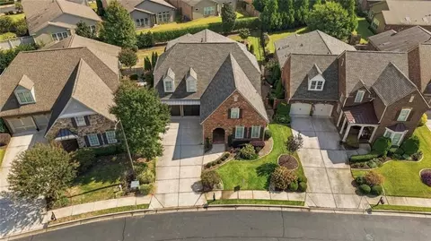 View/Area - 318 Lakeside Trce, Canton, GA 30115 photo 3 of 7