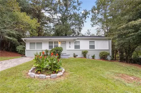 876 Bolton Pl NW, Atlanta, GA 30331