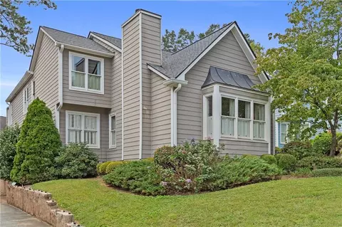 1055 Club Pl NE, Atlanta, GA 30319