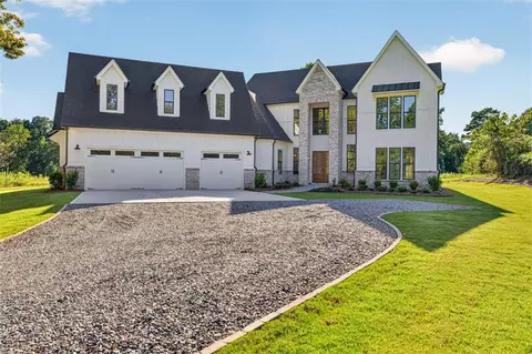 3410 Tate Ln, Cumming, GA 30041