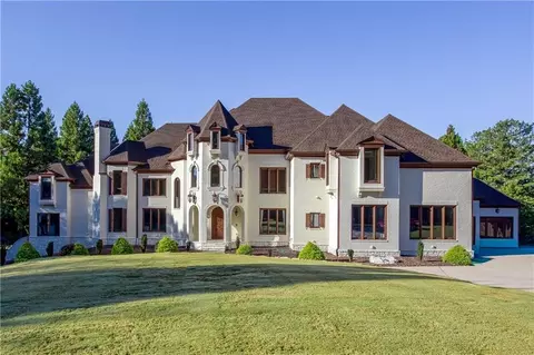 2686 Jamerson Rd, Marietta, GA 30066
