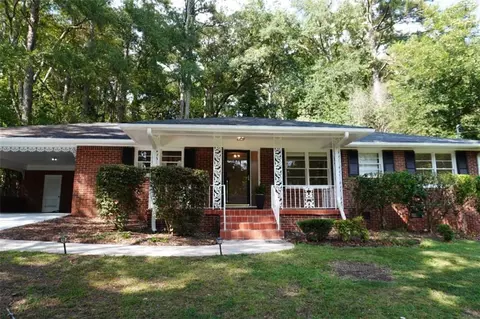 1156 Clydedale Dr NW, Clarkston, GA 30021