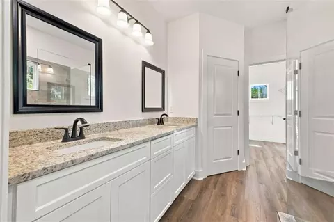 Bath - 26 Pullman St, Rockmart, GA 30153 photo 1 of 5