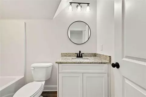 Bath - 26 Pullman St, Rockmart, GA 30153 photo 5 of 5