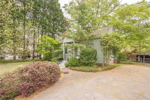 712 Berkeley Ave, Atlanta, GA 30318