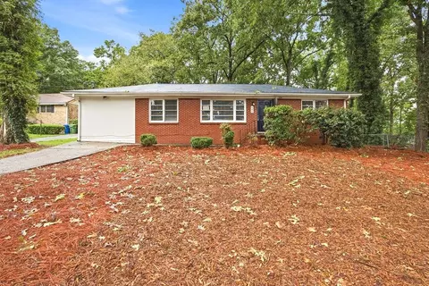 646 Bolton Rd NW, Atlanta, GA 30331