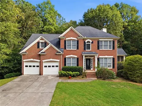 560 Hopewell Downs Dr, Alpharetta, GA 30004