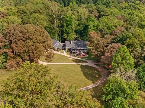 13488 Holly Rd, Roswell, GA 30075