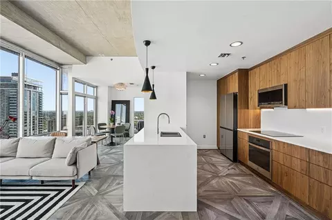 943 Peachtree St NE #1618, Atlanta, GA 30309