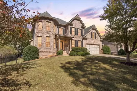 1905 Macby Dr, Marietta, GA 30066