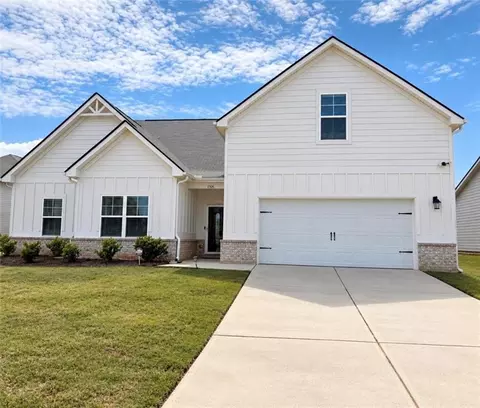 1705 Cadence St, Locust Grove, GA 30248