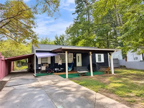 4195 Hanes Dr, Decatur, GA 30035