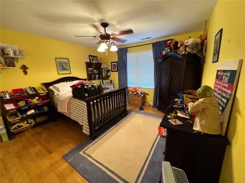 Bedroom - 1575 Windstone Dr, Ringgold, GA 30736 photo 5 of 6