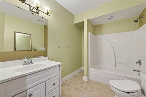 Bath - 20 Balfour Dr, Covington, GA 30014 photo 8 of 9
