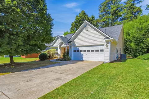 2414 Caneridge Pt SW, Marietta, GA 30064
