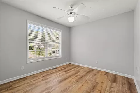 Bedroom - 402 Eileen Cir, Canton, GA 30114 photo 3 of 5