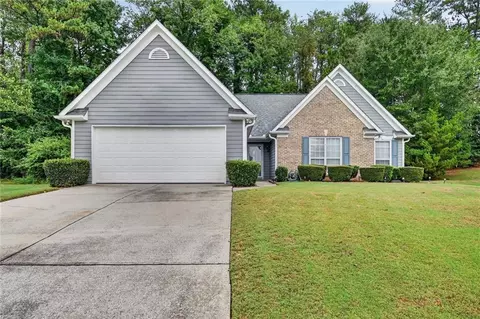 1345 Friendswood Cv, Lawrenceville, GA 30043