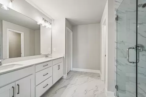 Bath - 4240 Cavalier Way, Duluth, GA 30097 photo 1 of 6