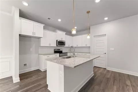 Other - 111 Hallowed Dr, Commerce, GA 30530 photo 3 of 8