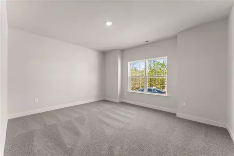 Bedroom - 111 Hallowed Dr, Commerce, GA 30530 photo 12 of 12