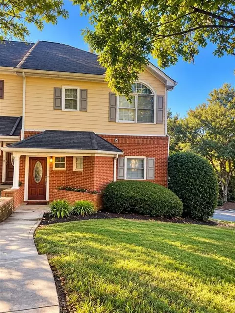 8620 Hope Mews Ct, Sandy Springs, GA 30350