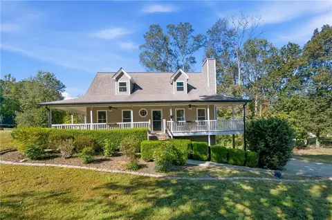 38 Betty Ln, Douglasville, GA 30134