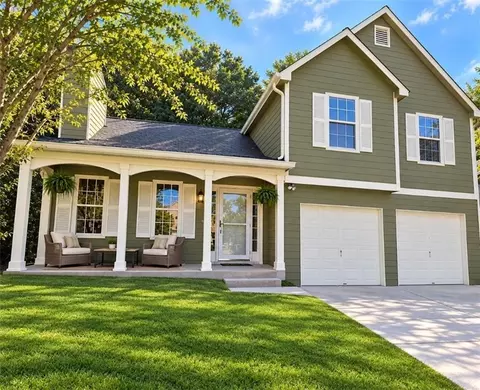4652 Grove Ct, Acworth, GA 30101