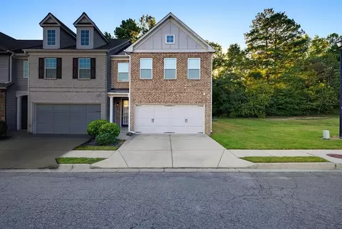 3345 Clear View Dr, Snellville, GA 30078