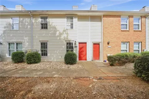 992 Old Holcomb Bridge Rd, Roswell, GA 30076