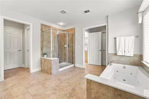 Bath - 155 Edgewater Trl, Canton, GA 30115 photo 3 of 6