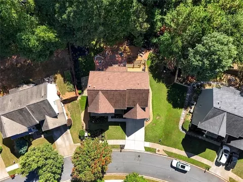 View/Area - 155 Edgewater Trl, Canton, GA 30115 photo 2 of 5