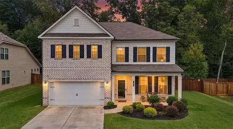 1877 Hanwoo Ln, Powder Springs, GA 30127