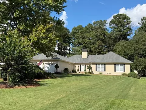 1996 Amber Leaf Ct, Jonesboro, GA 30236
