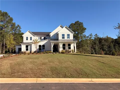 125 Nash Dr, Fayetteville, GA 30215
