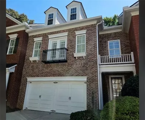 5003 Waters Edge Trl, Roswell, GA 30075