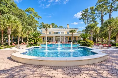 1724 Whitemarsh Way, Savannah, GA 31410