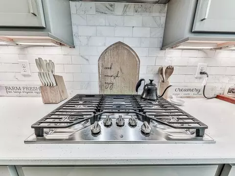 Kitchen - 2139 Harmony Dr, Canton, GA 30115 photo 5 of 6