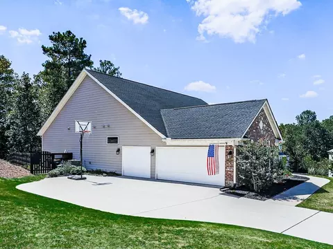 Exterior - 2139 Harmony Dr, Canton, GA 30115 photo 4 of 22