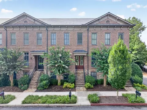 1012 Merrivale Chase Ln, Roswell, GA 30075