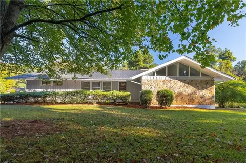 3385 Laren Ln SW, Atlanta, GA 30311