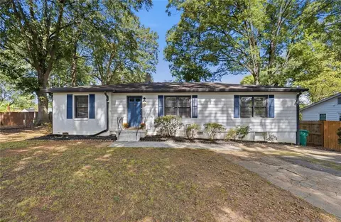 1035 Dell Ave SE, Smyrna, GA 30080