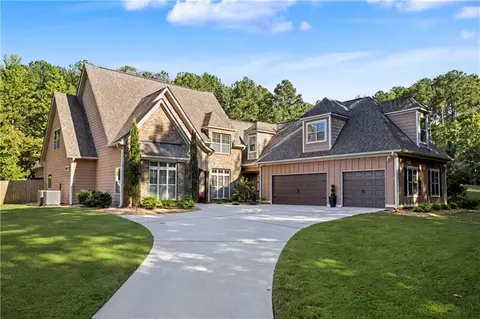 142 Drews Ridge Dr, Newnan, GA 30263