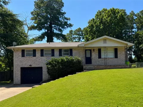 128 Mark Ln, Smyrna, GA 30082