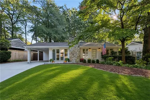 2447 Fernleaf Ct NW, Atlanta, GA 30318