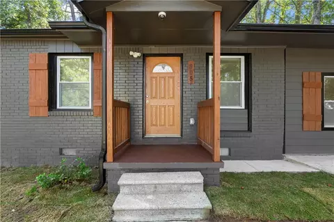805 Sandy Creek Dr NW, Atlanta, GA 30331