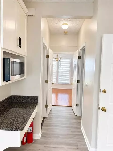Entry Way - 3140 Abbotts Pointe Dr, Duluth, GA 30097 photo 2 of 4