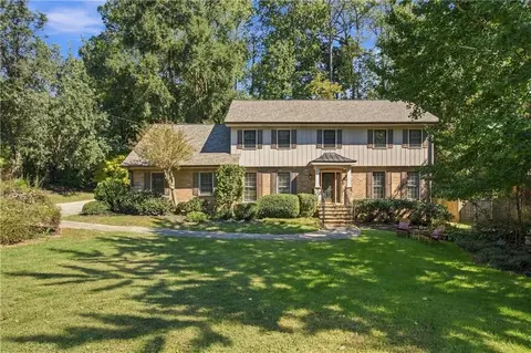 4955 Mill Stream Ct, Dunwoody, GA 30338